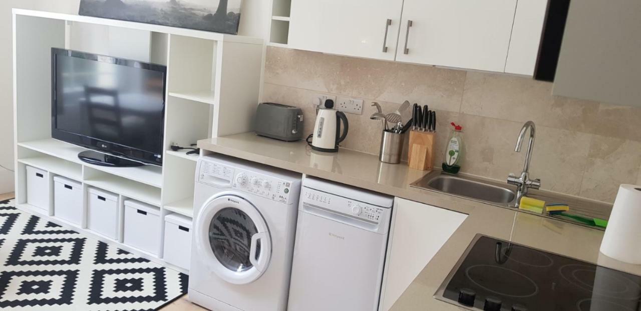 Luxury One Bed Apartment Next To Hyde Park Londyn Zewnętrze zdjęcie